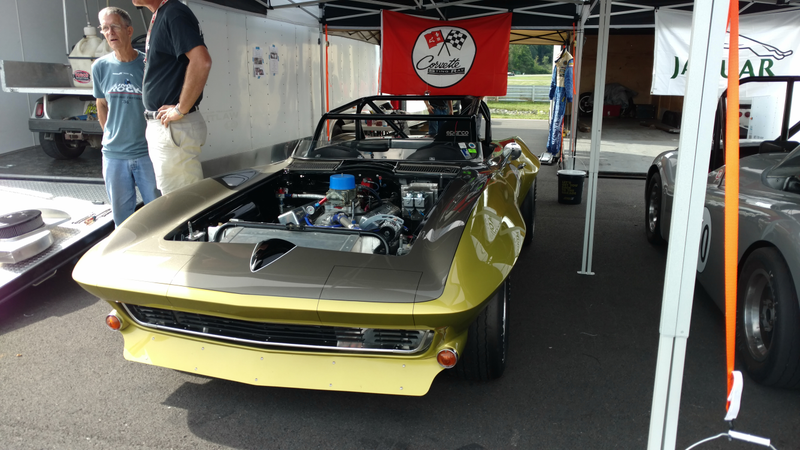 Illustration for article titled Lime Rock Park Heritage Fest photos